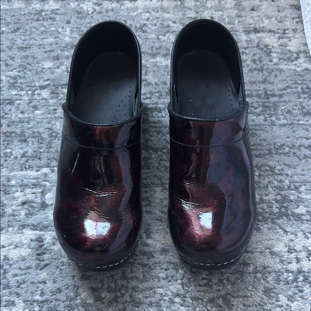 Sanita Patent Burgundy and black Camo print Clogs